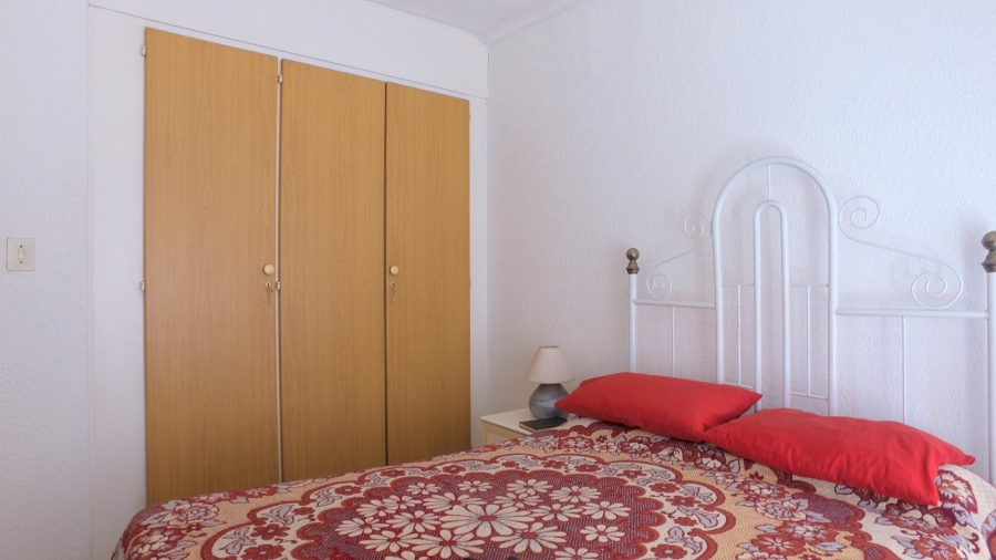 2 Bedroom Property for Sale in Rustenburg Central North West